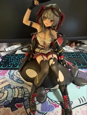 사카타 클로에 피규어