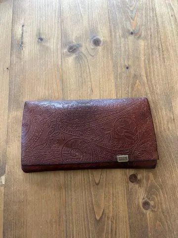 쇼사 페이즐리 무늬 브라운 장지갑