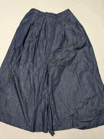 BEARDSLEY 백리본 데님 이지 와이드 팬츠 스카초