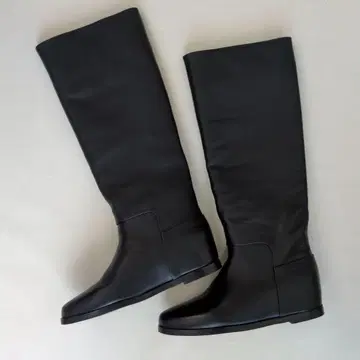 REMME 블랙 가죽 인힐 롱 부츠