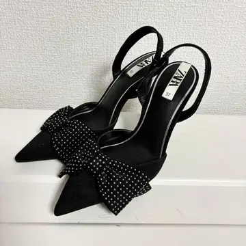 ZARA 리본 스터드 펌프스 힐 37