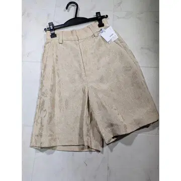 BLACK FRIDAY Ample 보타니컬 자카드 하프 팬츠