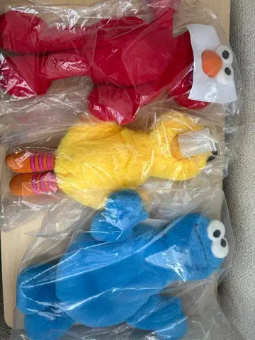 GU 지유 콜라보 세서미 스트릿 봉제 인형 파우치