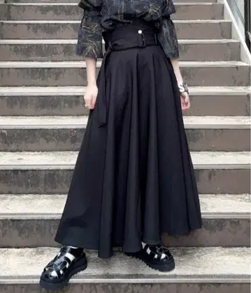 하이웨스트 서큘러 스커트 HARE 하레 블랙