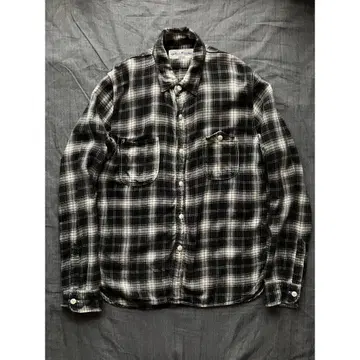 SPELLBOUND 플란넬 워크 셔츠 화이트 x 블랙