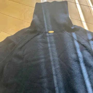 MUSE 울 블랙 하이넥 롱 기장 니트