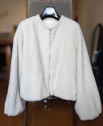 [BALLSEY] 투모로우랜드 아이보리 노카라 자켓 36