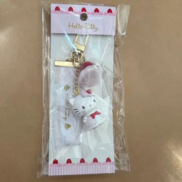 Sanrio 딸기 휘핑 케이크 디자인 시리즈 키링 키티