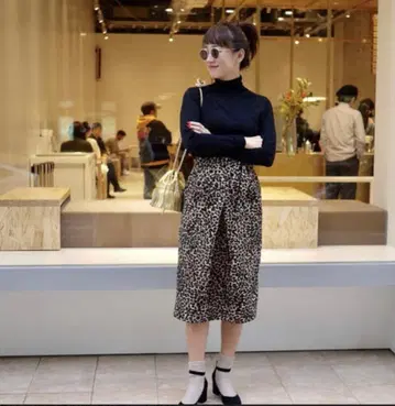 새상품급 rosy monster 로지몬스터 레오파드 자카드