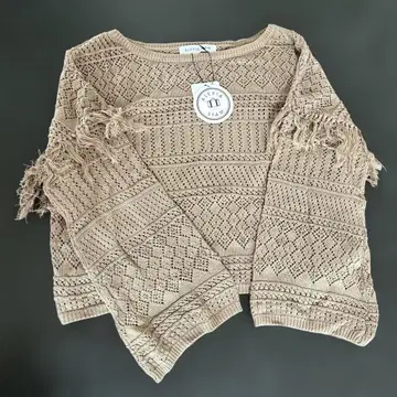 [ 새상품, 택 포함 ] 정가 9,200엔 ALEXIA STAM 니트탑