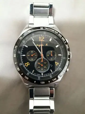 agnes b. 크로노그래프