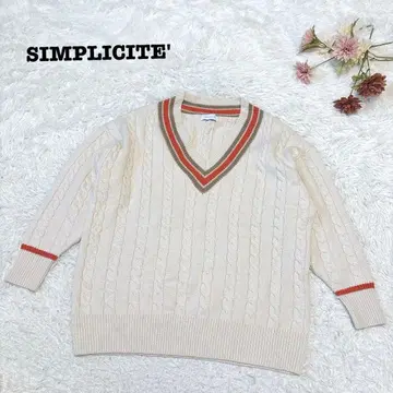 s.2281 [삼프리시테] 긴팔 니트 V넥 오버 사이즈 새상품급 화이트