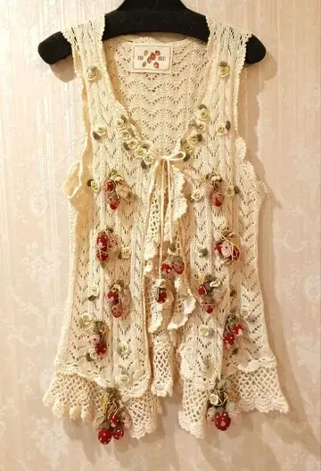 핑크하우스 딸기 모티브 베스트 가디건