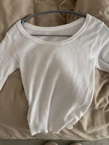 아드리아나 케이/Adriana Kay 크루넥 티셔츠 화이트