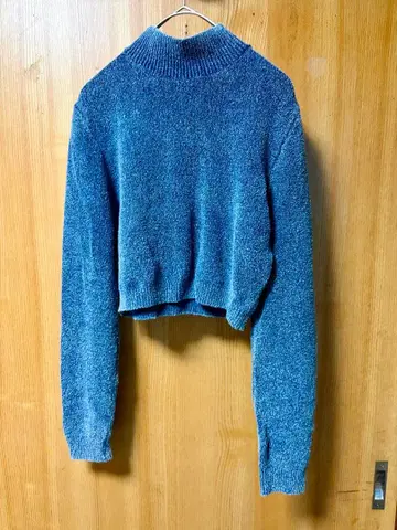 ZARA 자라 터틀넥 크롭 스웨터 L 파랑