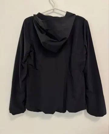 lululemon 블랙 바스락 자켓