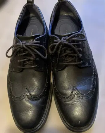 블랙 윙 팁 비즈니스 슈즈