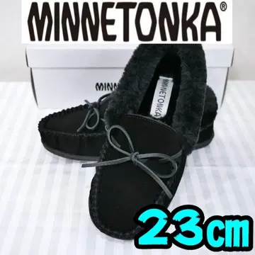 [ 새상품 ] MINNETONKA 모카신 23cm 퍼 포함 블랙 미네통카