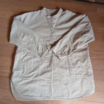 PAR ICI 베이지 긴팔 셔츠