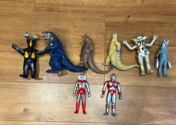 울트라맨 2체 괴수 6체 묶음 판매 소프트 비닐