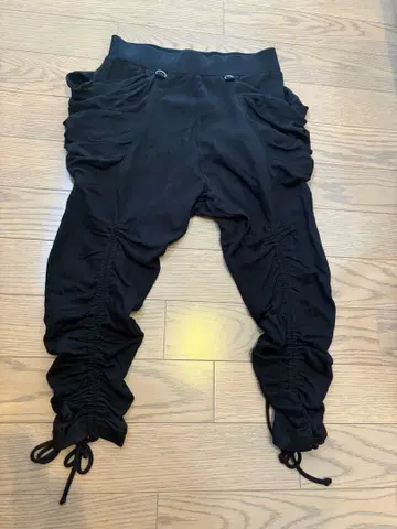 BUFFALOBOBS 블랙 사루엘 팬츠