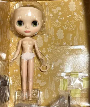 네오 브라이스 [헤지호그의 헤이즐] 머리 부분 없는 본체, 스탠드 포함