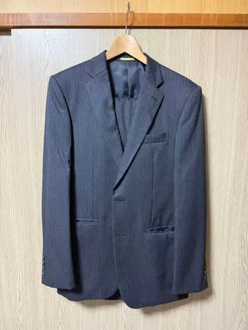 TAKEO KIKUCHI 다크 그레이 수트