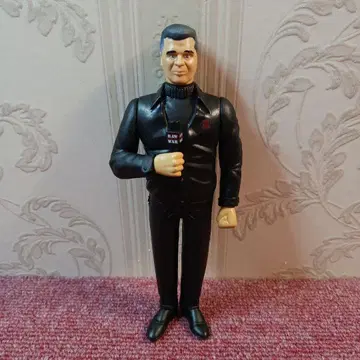 WWF 빈스 마그마 혼 피규어