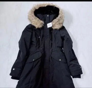 ZARA 윈터 후드티 퍼 블랙 보아