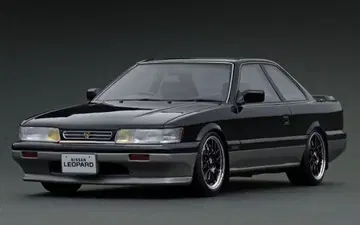 IG3818 1/18 레파드 알티마 V30 이그니션 모델