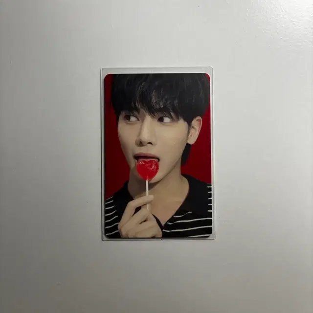 투바투 태현 생츄어리 러버 버전 앨범 포카 판매