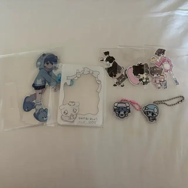 기래용님 구우님 플부땅 예준 아크릴 스탠드 키링, 하민 생카 럭드