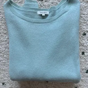 플라스테 긴팔 니트 스웨터 루즈핏 실루엣