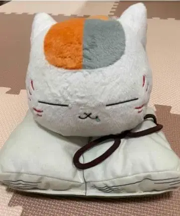 꾸벅꾸벅 조는 냥코센세 봉제 인형