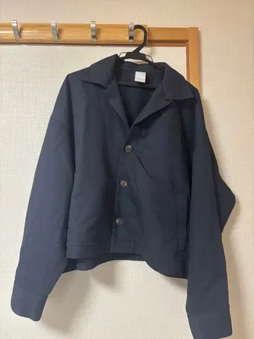 Casper John 숏 자켓 K-스타일 드롭 숄더 블랙