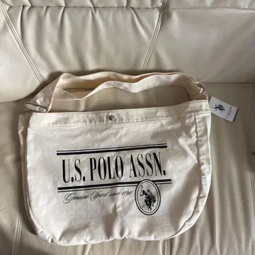 U.S. POLO ASSN. 토트백 아이보리