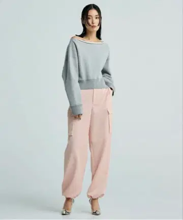 미사용 새상품 uncrave  새틴 카고 팬츠 2