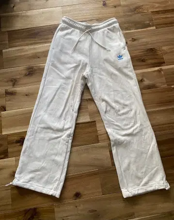 adidas 화이트 발렌타인 스웨트 팬츠