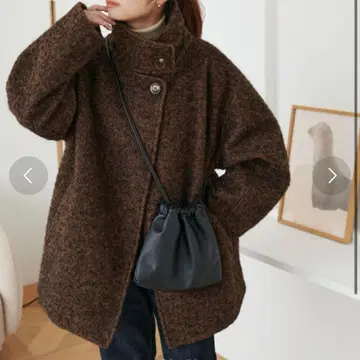 미들 스탠드 코트