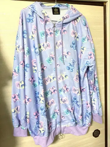 [ 가격 인하 중 ] LISTEN FLAVOR 곰 구미 패턴 후드티