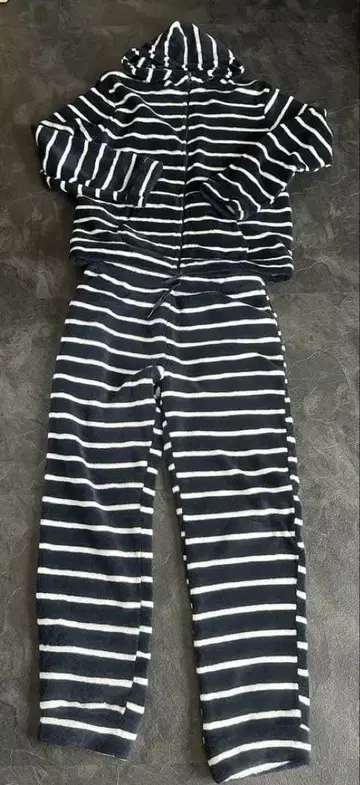 룸웨어 스트라이프 플리스 상하의 세트 네이비 XL