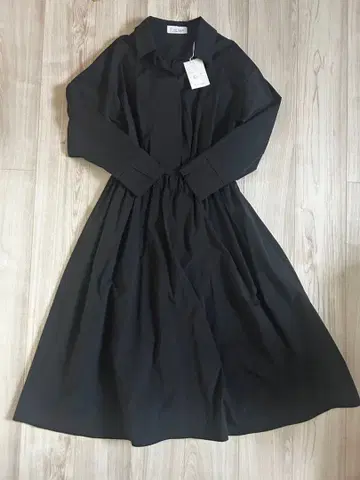 미사용 새상품 idea Luce 이데알루체 셔츠 원피스 플레어