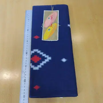 네이비 컬러 다이아몬드 패턴 기모노 옷감