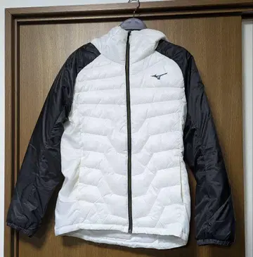 Mizuno 후드 부착 다운 자켓
