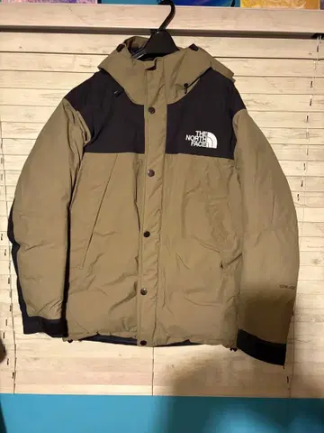 THE NORTH FACE 마운틴 다운 자켓