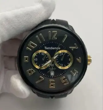 Tendence 크로노그래프 손목시계 블랙/골드