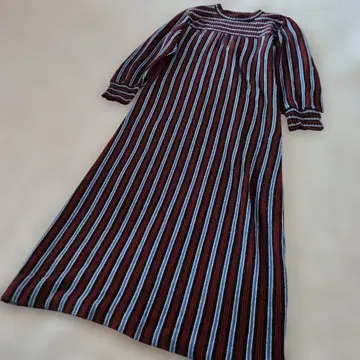 메리디안 meridian 원피스 스트라이프 롱 니트 동양인