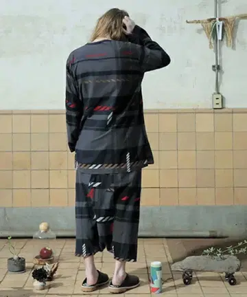 미사용 스토프 노이즈 체크 사루엘 팬츠