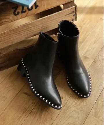 sesto 펄 장식 숏부츠 블랙 안정감 있는 힐 세스트