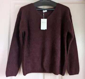 Tomorrowland Ballsey 버건디 V넥 스웨터